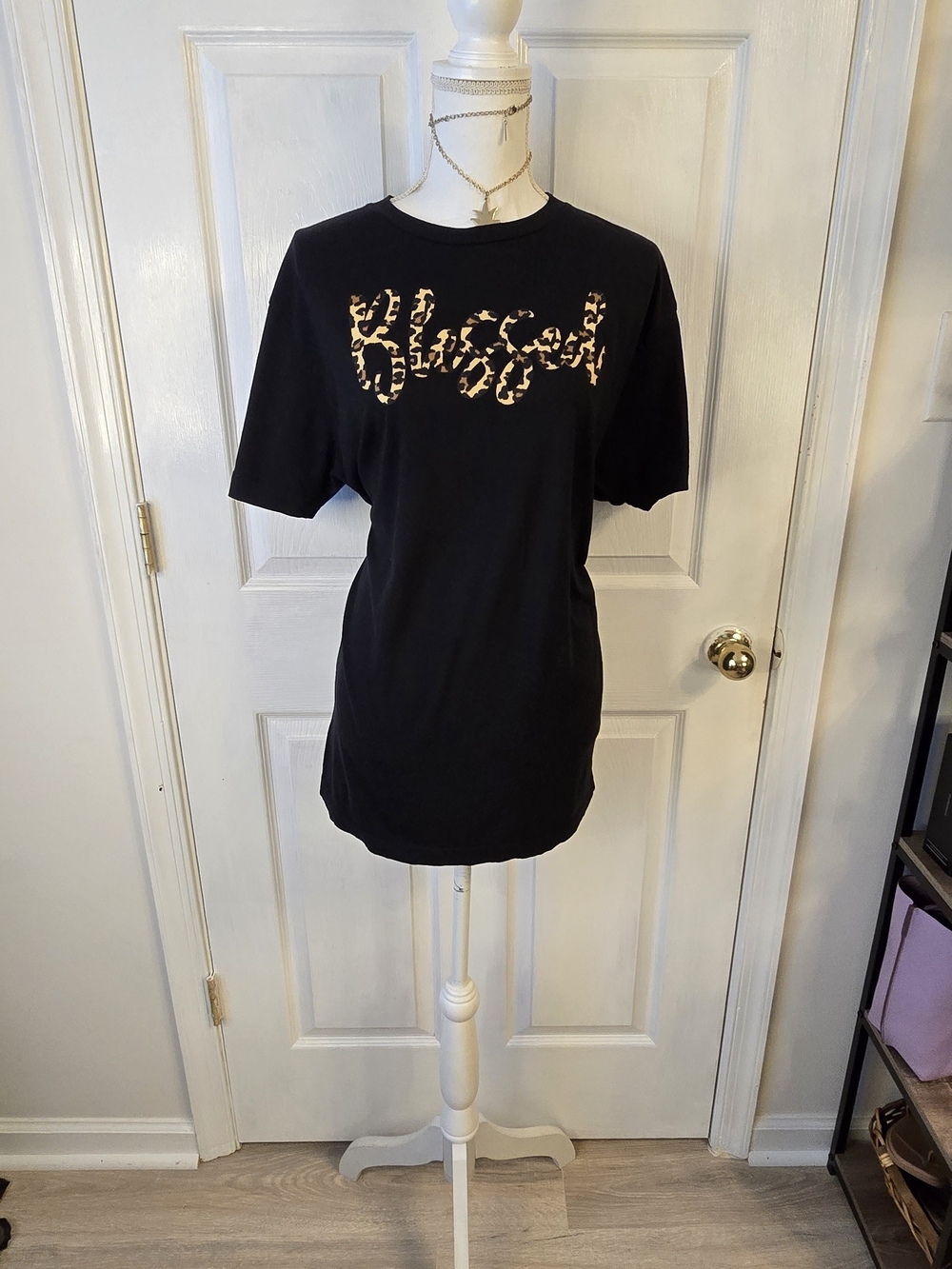 Love Faith Large Black Short-Sleeve Tee Leopard Print Animal Print Cotton